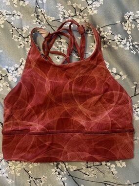 Lululemon sports bra